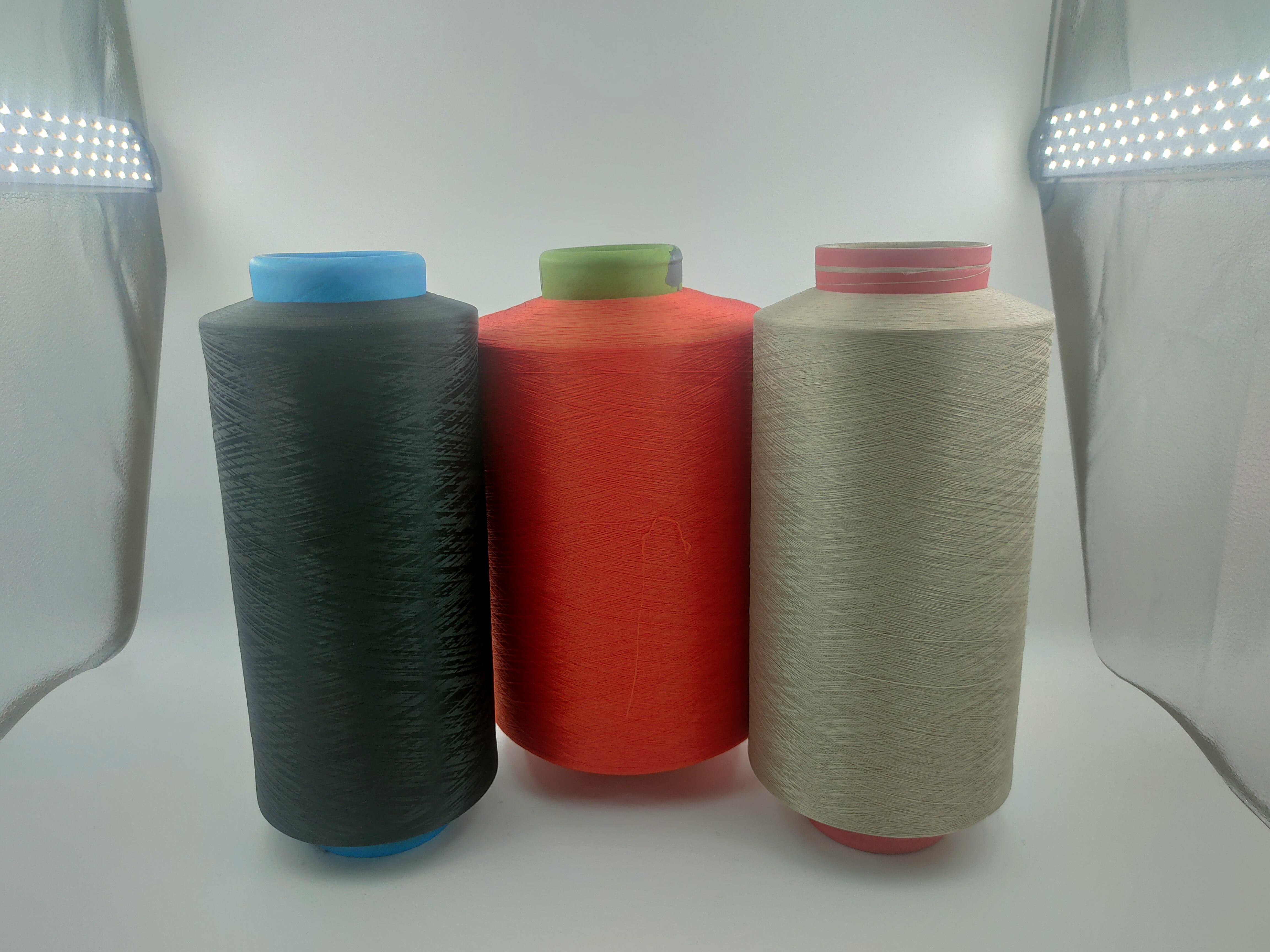 Hoe wordt gerecycled polyester gemaakt?